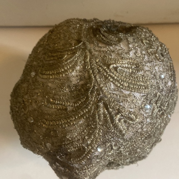 Antique 1920s Flapper Girl Evening Cloche Hat - Picture 16 of 16